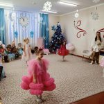 599932163 4294812887468411 7776176286009351131 N