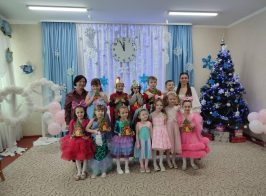 600967337 4294808970802136 4895636326683840248 N